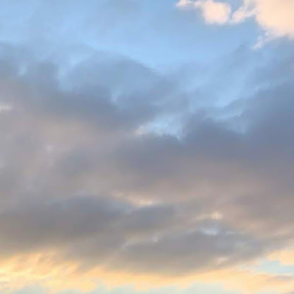 Meet your Posher, Camila - Picture 1 of 1